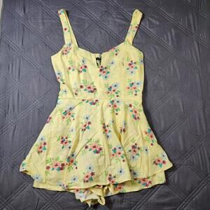 Forever 21 Women’s Yellow Floral Sleeveless Romper Medium Summer Coquette